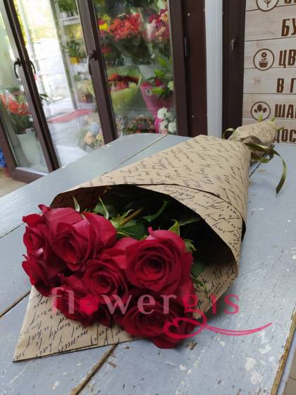 Хит из красных роз